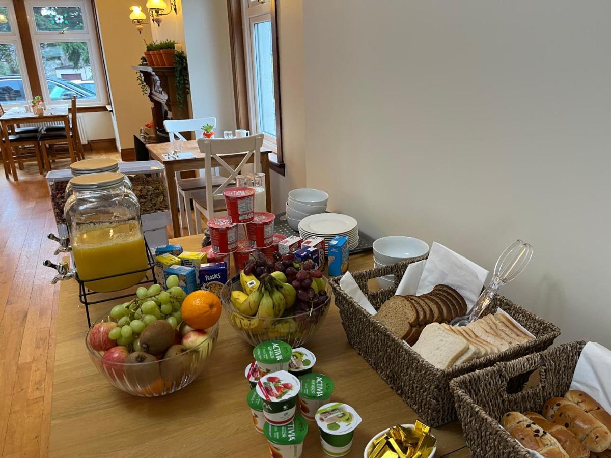 Bed and Breakfast The Kilted Fox Portree Esterno foto